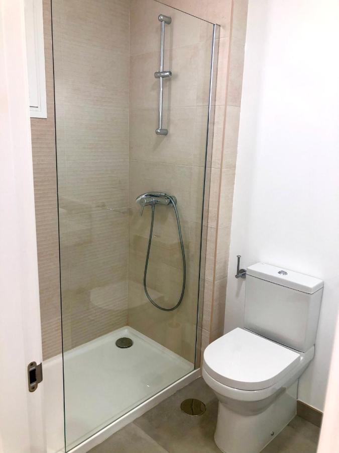 Ferienhaus Gatu Premium Conil Sunset House Con Piscina, 3 Dormit, 3 Banos, Jardin Privado , Wifi Y Parking, Preferente Mayores De 25 Anos Y Familias Conil De La Frontera